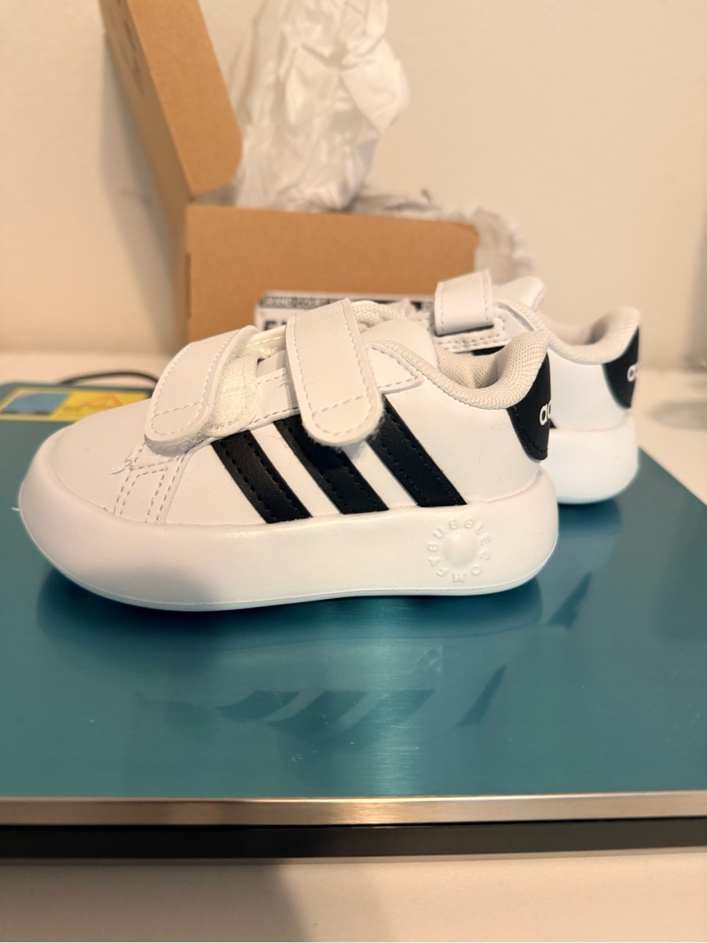 NWT Toddler 5K Adidas Grand Court White Sneakers, Black Stripes - Velcro Closure